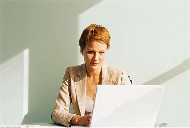 生存恐怖《Love Love School Days》9月14日登陆Switch